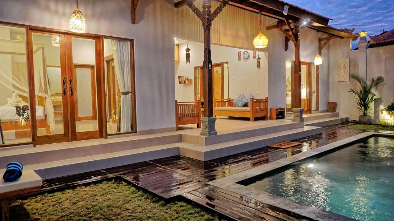 Sarayu Villa Seminyak Esterno foto