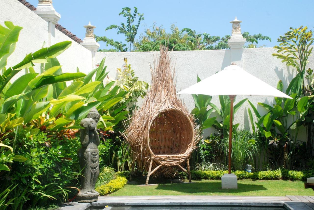 Sarayu Villa Seminyak Esterno foto